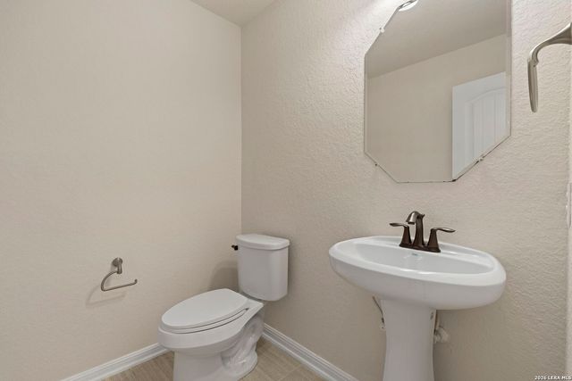 29011 VOGES AVE, Boerne, TX 78006