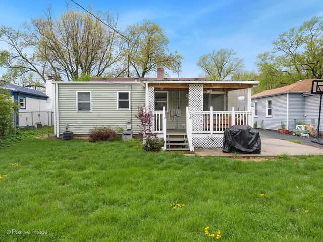 307 N Schubert Street, Palatine, IL 60067
