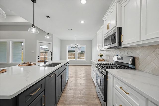 6706 La Salle Dr, Corpus Christi, TX 78414
