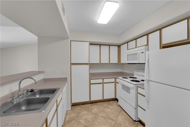 2300 East Silverado Ranch Boulevard 2056, Las Vegas, NV 89183