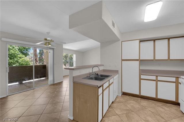 2300 East Silverado Ranch Boulevard 2056, Las Vegas, NV 89183
