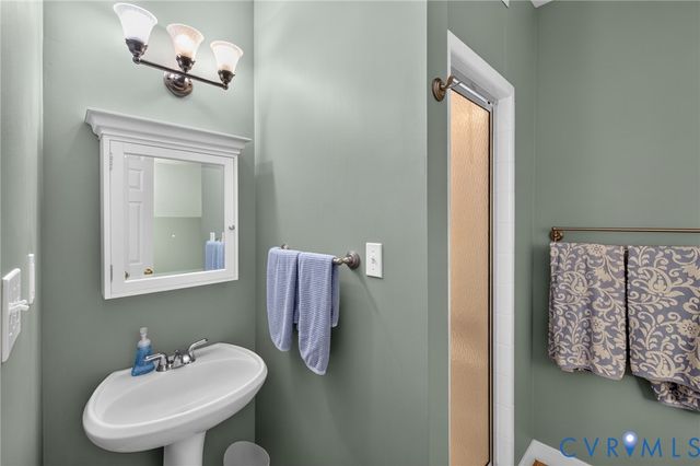 12320 Bradford Landing Way, Glen Allen, VA 23059
