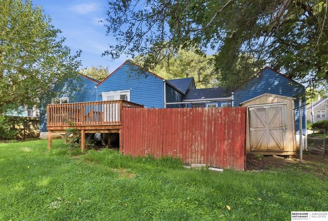 4529 Grand Avenue, Omaha, NE 68104