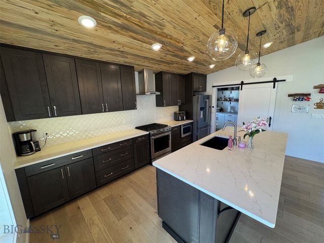 84 Whisper Ridge Road, Butte, MT 59701