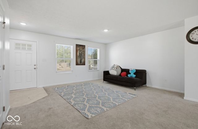 388 Dietz Drive, Greenwood, IN 46143