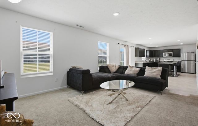 388 Dietz Drive, Greenwood, IN 46143
