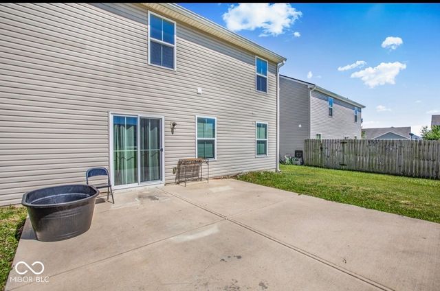 388 Dietz Drive, Greenwood, IN 46143