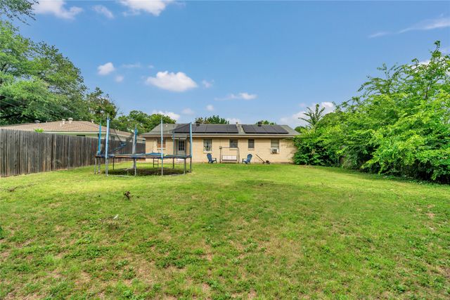 5536 Westcrest Drive, Fort Worth, TX 76134