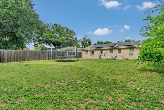5536 Westcrest Drive, Fort Worth, TX 76134