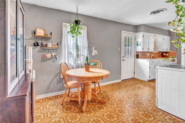 5536 Westcrest Drive, Fort Worth, TX 76134