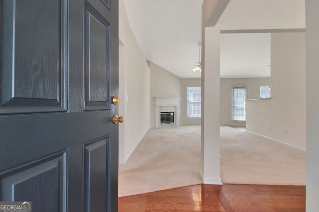 130 N Square Lane, Newnan, GA 30263