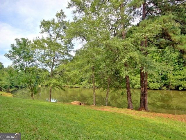 130 N Square Lane, Newnan, GA 30263