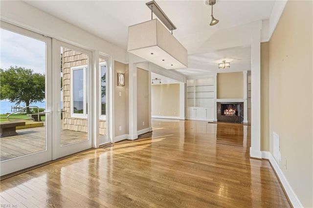 2402 Chesapeake AVE, Hampton, VA 23661