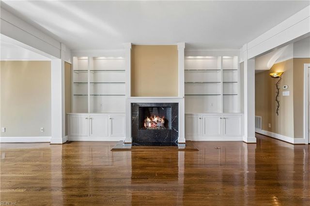 2402 Chesapeake AVE, Hampton, VA 23661