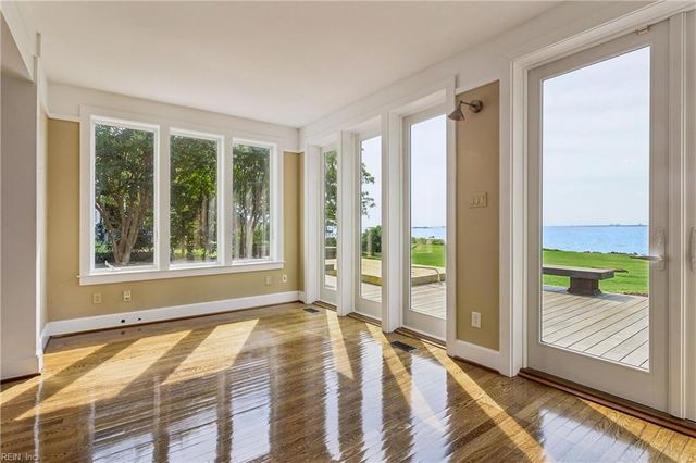 2402 Chesapeake AVE, Hampton, VA 23661