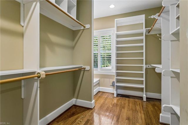 2402 Chesapeake AVE, Hampton, VA 23661