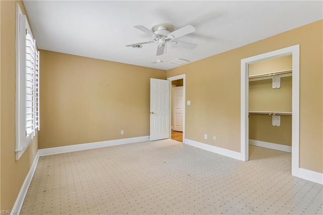 2402 Chesapeake AVE, Hampton, VA 23661