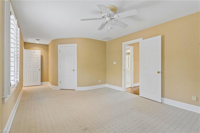 2402 Chesapeake AVE, Hampton, VA 23661