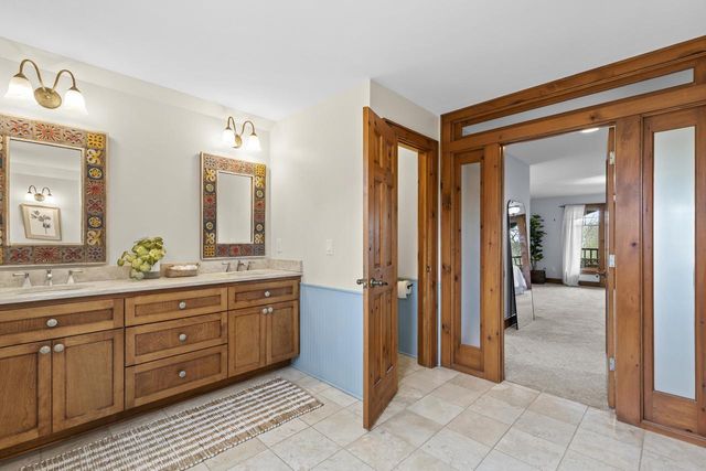N51W28373 Maes Walke, Pewaukee, WI 53072
