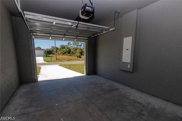 1150 Darling ST E, Lehigh Acres, FL 33974