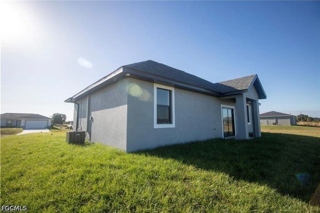 1150 Darling ST E, Lehigh Acres, FL 33974