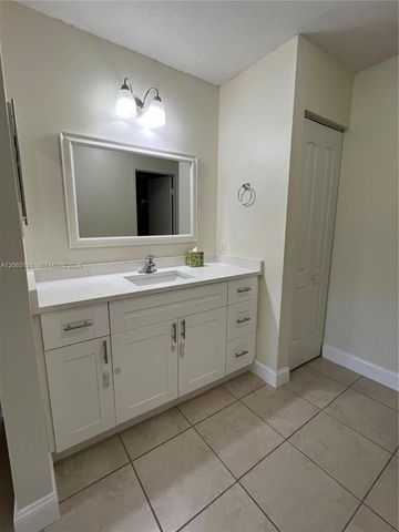 11277 W Atlantic Boulevard 304, Coral Springs, FL 33071