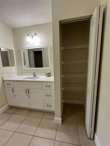 11277 W Atlantic Boulevard 304, Coral Springs, FL 33071