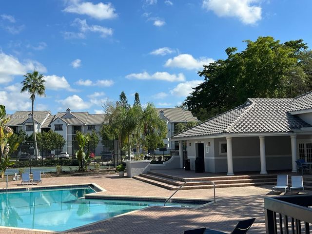 11277 W Atlantic Boulevard 304, Coral Springs, FL 33071
