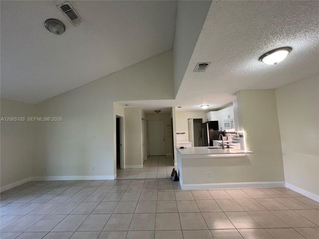 11277 W Atlantic Boulevard 304, Coral Springs, FL 33071