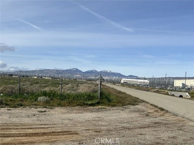 0 0, Mojave, CA 93501