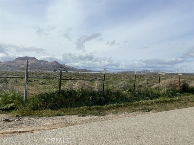 0 0, Mojave, CA 93501