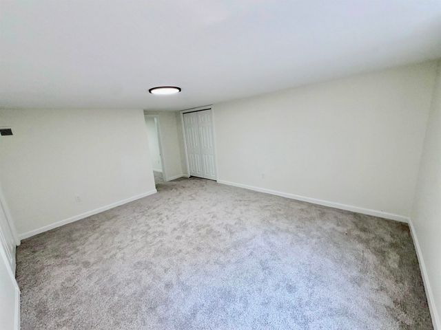 35 Highland Avenue, Derry, NH 03038