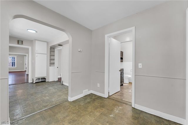 2150 Glenridge Road, Euclid, OH 44117