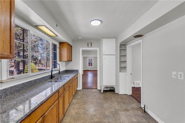 2150 Glenridge Road, Euclid, OH 44117