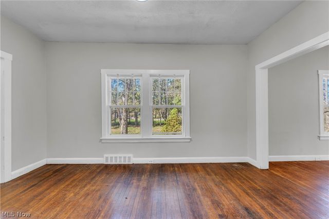 2150 Glenridge Road, Euclid, OH 44117