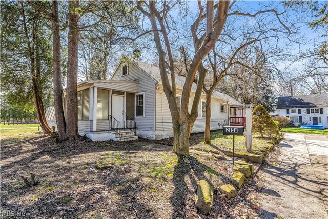 2150 Glenridge Road, Euclid, OH 44117