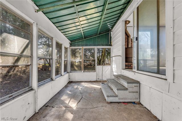 2150 Glenridge Road, Euclid, OH 44117