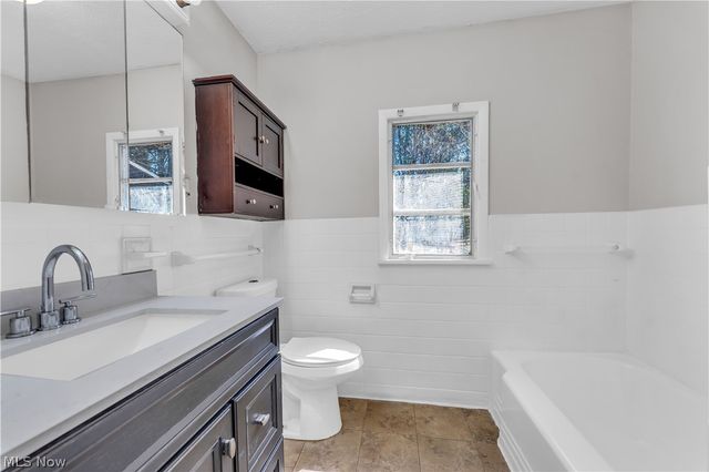 2150 Glenridge Road, Euclid, OH 44117