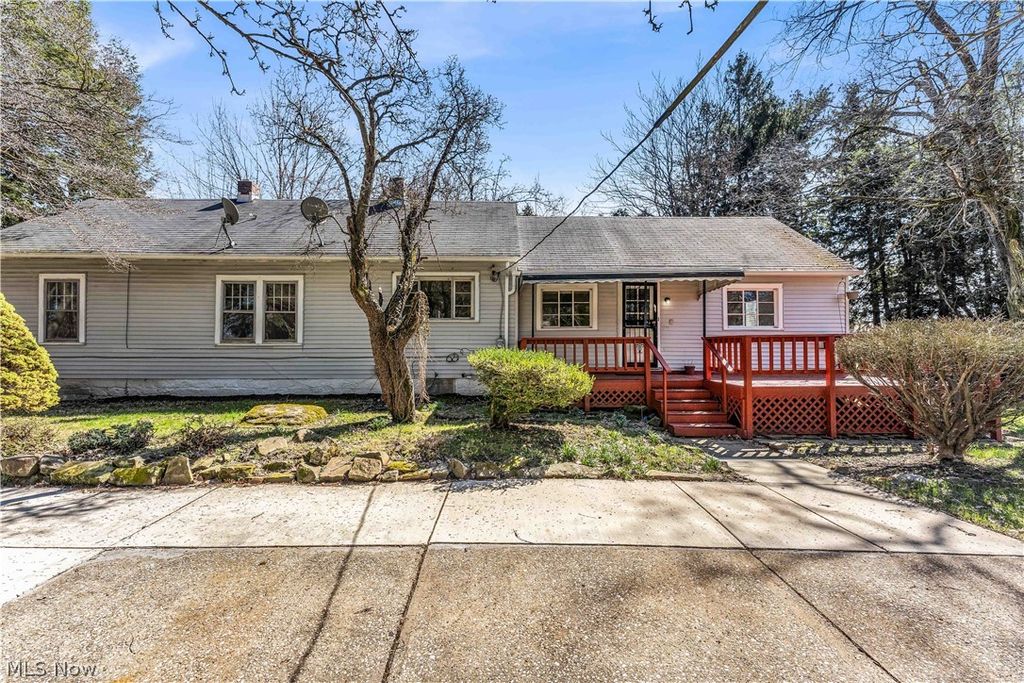 2150 Glenridge Road, Euclid, OH 44117