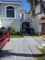 16011 SW 87th Ter, Miami, FL 33193