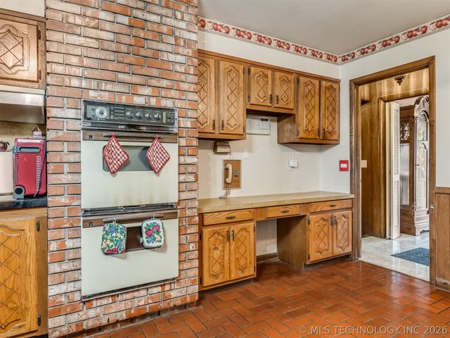 1201 E 4th Street, Okmulgee, OK 74447