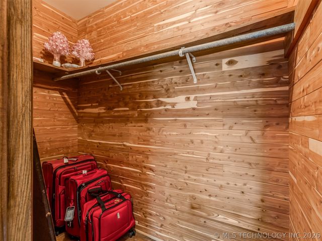 1201 E 4th Street, Okmulgee, OK 74447