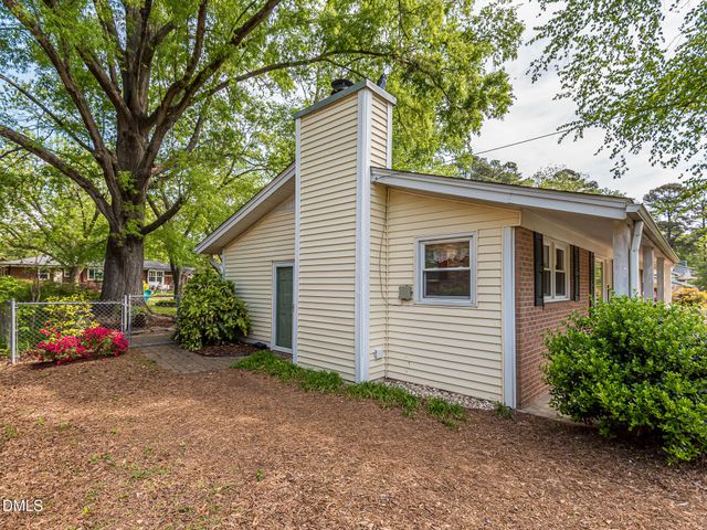 510 Lakeside Drive, Garner, NC 27529