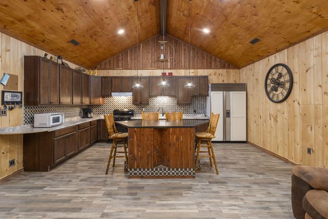 1400 State Highway Pp, Fordland, MO 65652