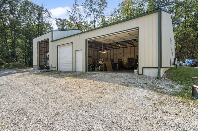 1400 State Highway Pp, Fordland, MO 65652