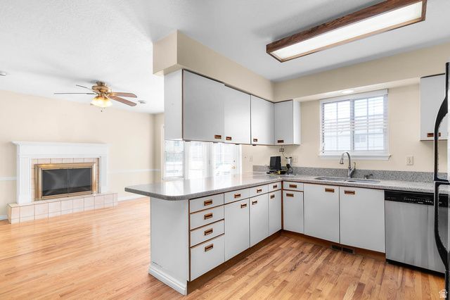 1822 E 9800 S, Sandy, UT 84092