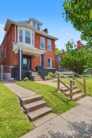3911 Sullivan Avenue, St Louis, MO 63107