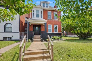 3911 Sullivan Avenue, St Louis, MO 63107