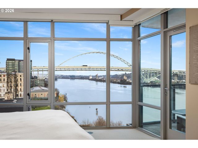 1310 Nw NAITO Pkwy 901, Portland, OR 97209