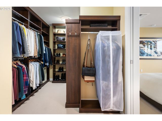 1310 Nw NAITO Pkwy 901, Portland, OR 97209